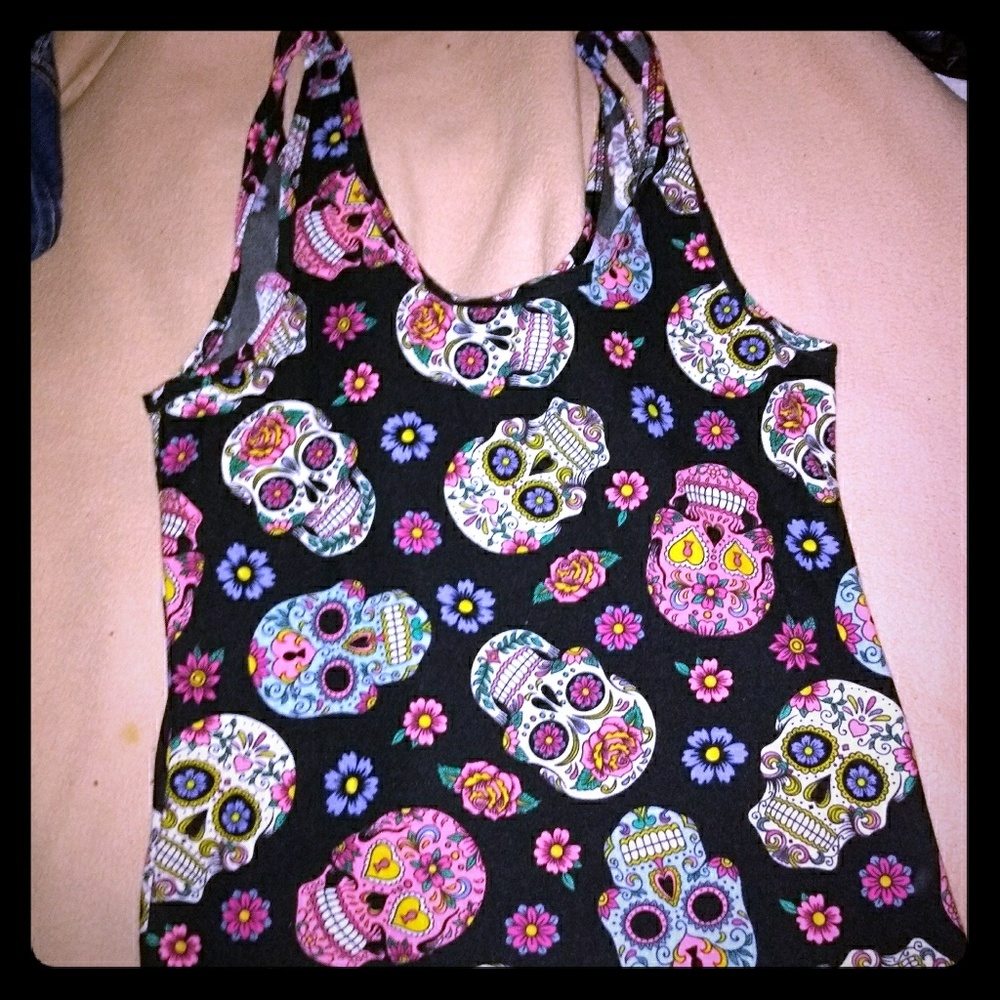 Cute skull tank